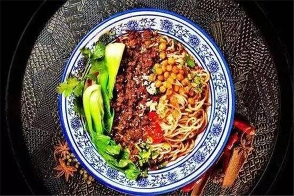 憨胖妈重庆小面